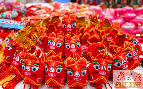 “蘭洽會(huì)”慶陽(yáng)展館“搶鮮”看！