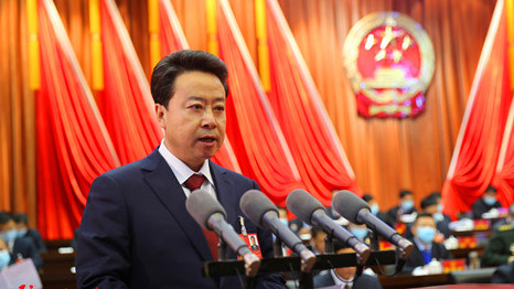 【隴東報(bào)·聚焦慶陽兩會(huì)】慶陽市長(zhǎng)盧小亨向大會(huì)作《政府工作報(bào)告》