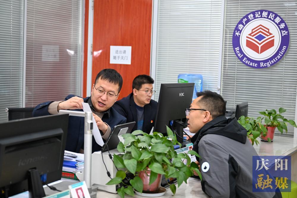 【攝影報道】新春開工第一天，慶陽市各行各業(yè)元氣滿滿啟新程