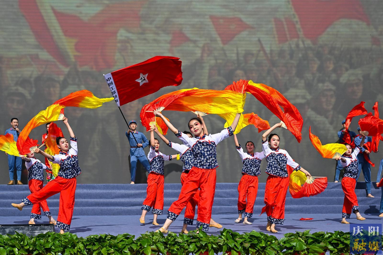 【攝影報(bào)道】“慶陽(yáng)群眾文化展演”環(huán)縣專場(chǎng)舉行